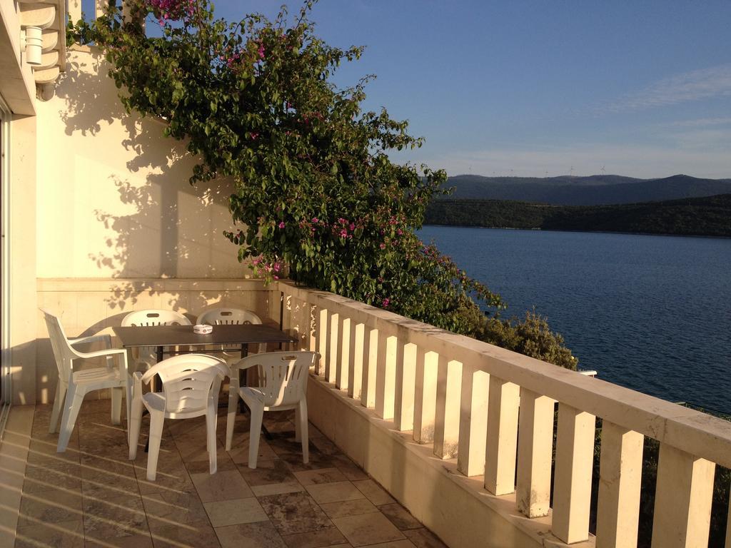 Villa Slavka نيوم المظهر الخارجي الصورة